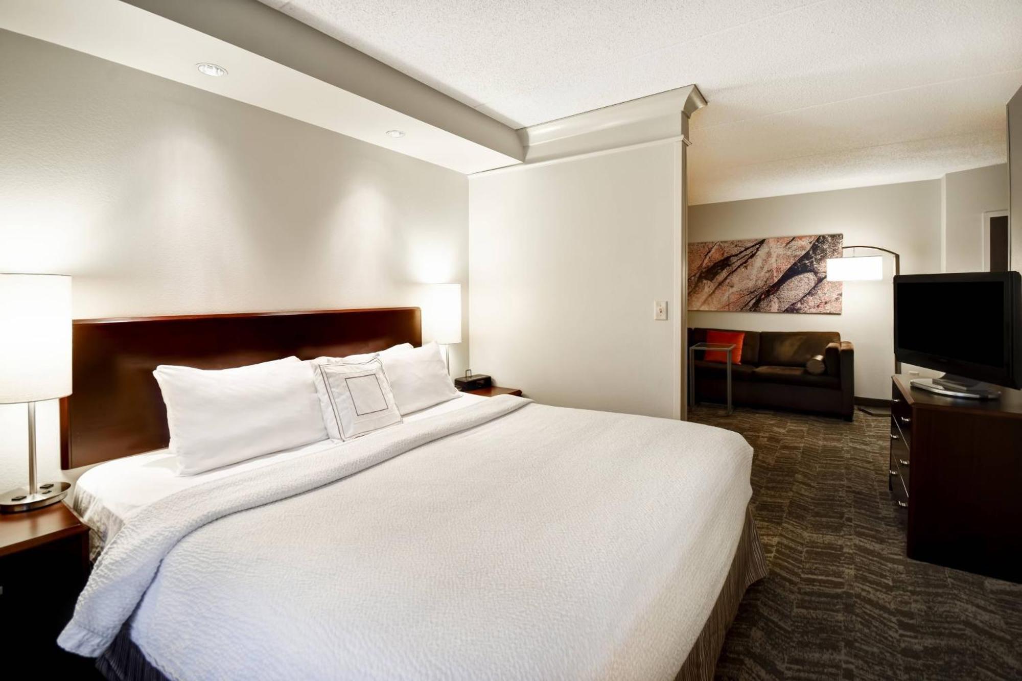 Springhill Suites Louisville Airport Exterior foto